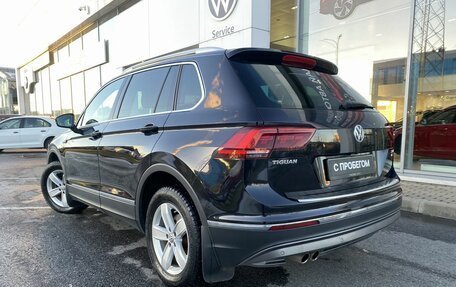 Volkswagen Tiguan II, 2017 год, 2 645 000 рублей, 4 фотография