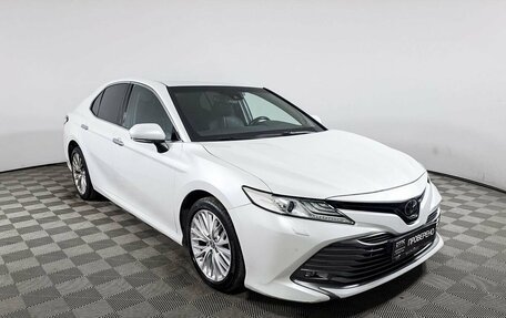 Toyota Camry, 2019 год, 3 559 900 рублей, 3 фотография