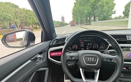 Audi Q3, 2022 год, 10 фотография