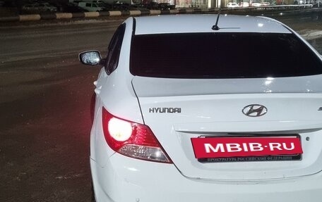 Hyundai Solaris II рестайлинг, 2011 год, 850 000 рублей, 8 фотография