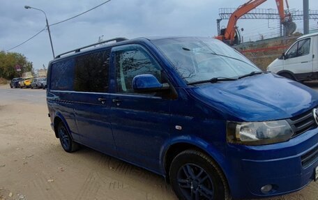 Volkswagen Transporter T5 рестайлинг, 2011 год, 1 850 000 рублей, 2 фотография