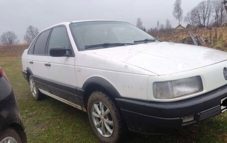 Volkswagen Passat B3, 1988 год, 140 000 рублей, 3 фотография