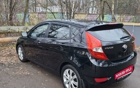 Hyundai Solaris II рестайлинг, 2012 год, 1 150 000 рублей, 15 фотография