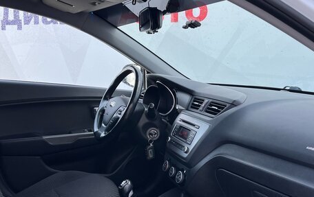 KIA Rio III рестайлинг, 2016 год, 1 000 000 рублей, 14 фотография