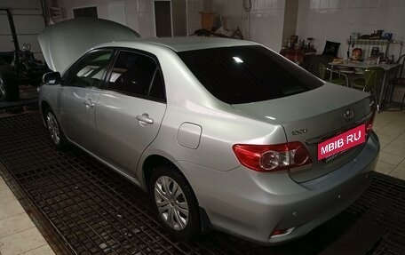 Toyota Corolla, 2011 год, 1 250 000 рублей, 5 фотография