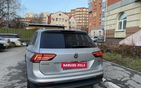 Volkswagen Tiguan II, 2017 год, 2 670 000 рублей, 8 фотография