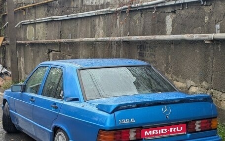 Mercedes-Benz 190 (W201), 1985 год, 450 000 рублей, 5 фотография