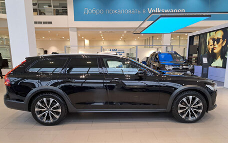 Volvo V90 Cross Country I рестайлинг, 2021 год, 4 717 000 рублей, 8 фотография