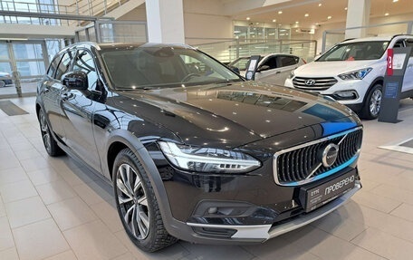 Volvo V90 Cross Country I рестайлинг, 2021 год, 4 717 000 рублей, 7 фотография