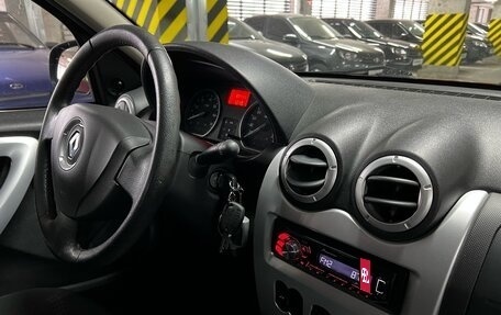 Renault Sandero I, 2013 год, 895 000 рублей, 18 фотография