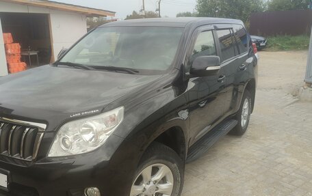 Toyota Land Cruiser Prado 150 рестайлинг 2, 2011 год, 3 200 000 рублей, 10 фотография