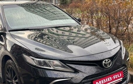 Toyota Camry, 2021 год, 3 700 000 рублей, 8 фотография