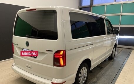 Volkswagen Caravelle T6 рестайлинг, 2021 год, 5 750 000 рублей, 7 фотография