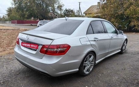 Mercedes-Benz E-Класс, 2012 год, 1 500 000 рублей, 7 фотография