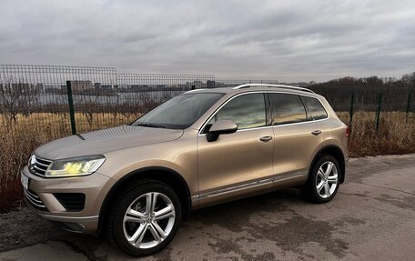 Volkswagen Touareg III, 2015 год, 3 350 000 рублей, 2 фотография