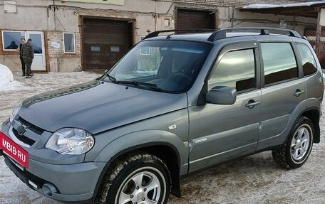 Chevrolet Niva I рестайлинг, 2011 год, 580 000 рублей, 6 фотография