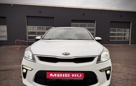 KIA Rio IV, 2019 год, 1 549 999 рублей, 2 фотография