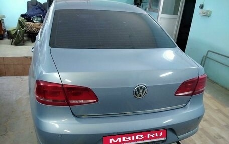 Volkswagen Passat B7, 2011 год, 1 500 000 рублей, 2 фотография