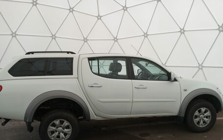 Mitsubishi L200 IV рестайлинг, 2011 год, 1 550 000 рублей, 4 фотография