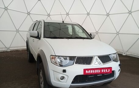 Mitsubishi L200 IV рестайлинг, 2011 год, 1 550 000 рублей, 2 фотография