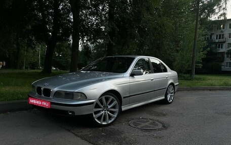 BMW 5 серия, 2001 год, 690 000 рублей, 13 фотография