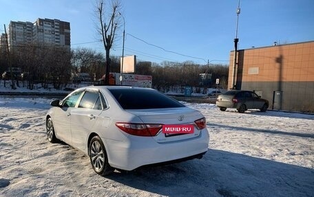 Toyota Camry, 2017 год, 1 890 000 рублей, 9 фотография