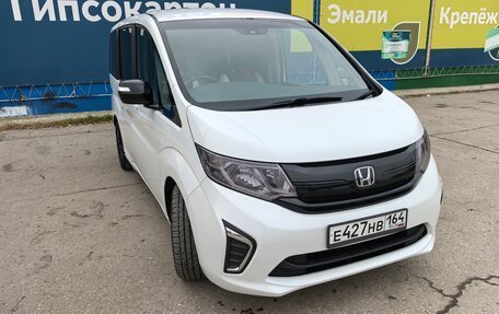 Honda Stepwgn IV, 2020 год, 3 100 000 рублей, 1 фотография