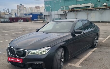 BMW 7 серия, 2018 год, 3 950 000 рублей, 3 фотография