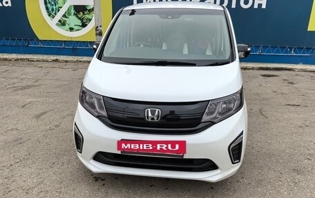 Honda Stepwgn IV, 2020 год, 3 100 000 рублей, 9 фотография