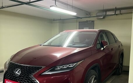 Lexus RX IV рестайлинг, 2021 год, 6 500 000 рублей, 3 фотография