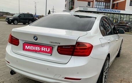 BMW 3 серия, 2013 год, 1 750 000 рублей, 6 фотография