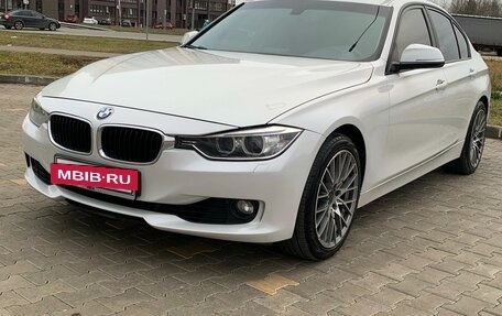 BMW 3 серия, 2013 год, 1 750 000 рублей, 4 фотография