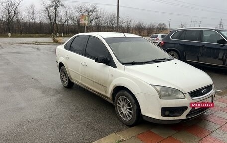 Ford Focus II рестайлинг, 2006 год, 700 000 рублей, 3 фотография