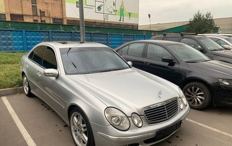 Mercedes-Benz E-Класс, 2003 год, 1 200 000 рублей, 21 фотография