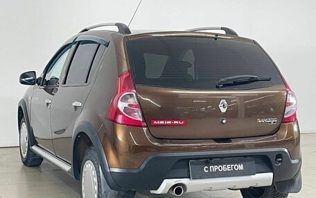 Renault Sandero I, 2013 год, 835 000 рублей, 5 фотография