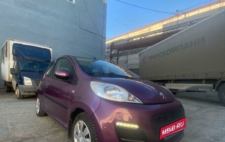 Peugeot 107 I рестайлинг, 2012 год, 610 000 рублей, 3 фотография