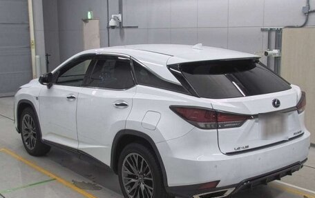 Lexus RX IV рестайлинг, 2021 год, 4 850 000 рублей, 6 фотография