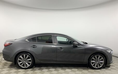 Mazda 6, 2019 год, 2 415 000 рублей, 19 фотография