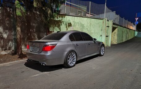 BMW M5, 2005 год, 2 100 000 рублей, 6 фотография