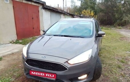 Ford Focus III, 2015 год, 950 000 рублей, 2 фотография