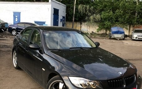 BMW 3 серия, 2006 год, 1 100 000 рублей, 4 фотография