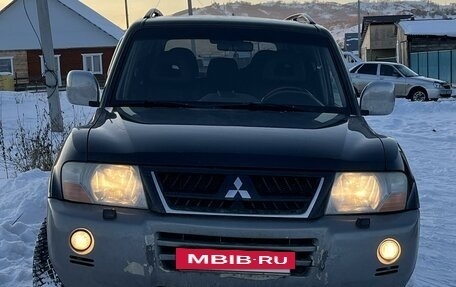 Mitsubishi Pajero III рестайлинг, 2004 год, 1 050 000 рублей, 2 фотография