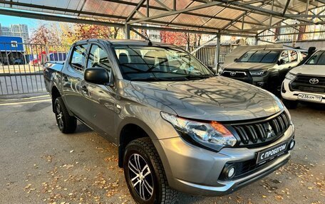 Mitsubishi L200 IV рестайлинг, 2018 год, 2 079 000 рублей, 3 фотография