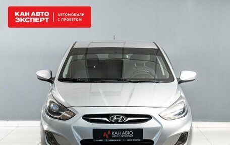 Hyundai Solaris II рестайлинг, 2011 год, 810 000 рублей, 2 фотография