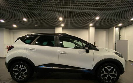 Renault Kaptur I рестайлинг, 2019 год, 2 100 000 рублей, 2 фотография