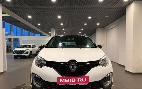 Renault Kaptur I рестайлинг, 2019 год, 2 100 000 рублей, 8 фотография