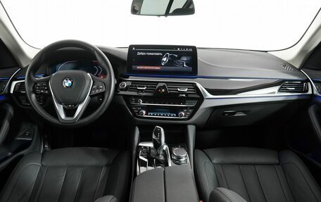 BMW 5 серия, 2022 год, 6 990 000 рублей, 15 фотография