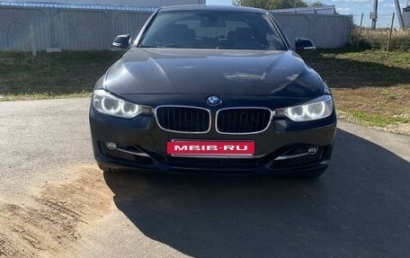 BMW 3 серия, 2013 год, 1 960 000 рублей, 6 фотография