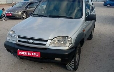 Chevrolet Niva I рестайлинг, 2004 год, 350 000 рублей, 1 фотография