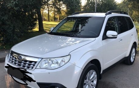 Subaru Forester, 2011 год, 1 550 000 рублей, 2 фотография